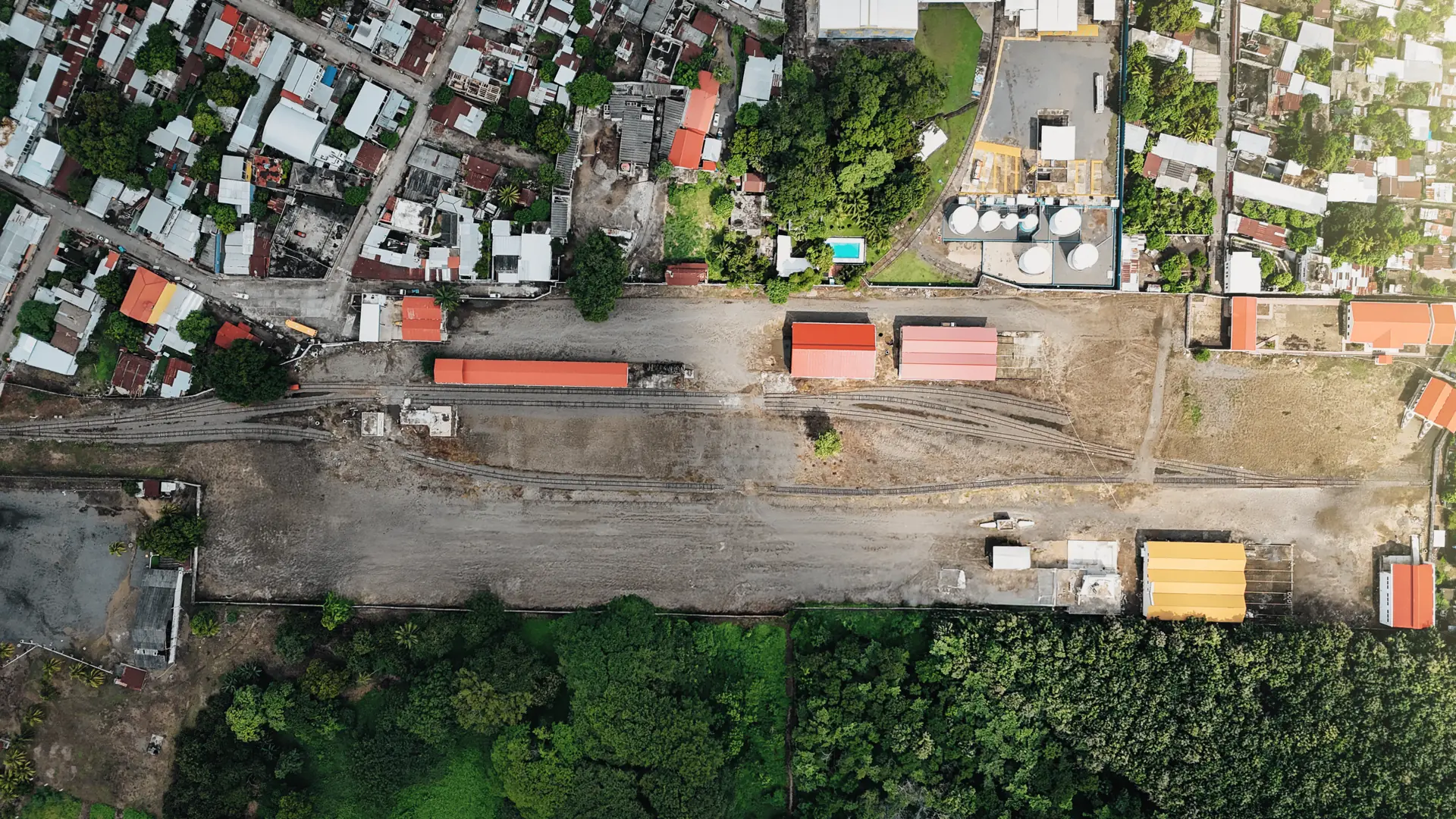 Instalaciones ferroviarias de REMED